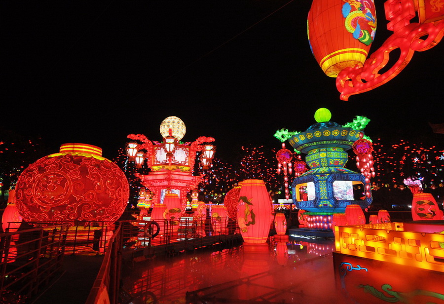 傳統(tǒng)花燈 (6)